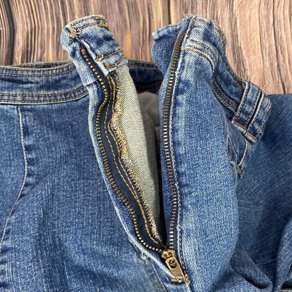 On Trend Denim Skirt - Picture 8 of 11